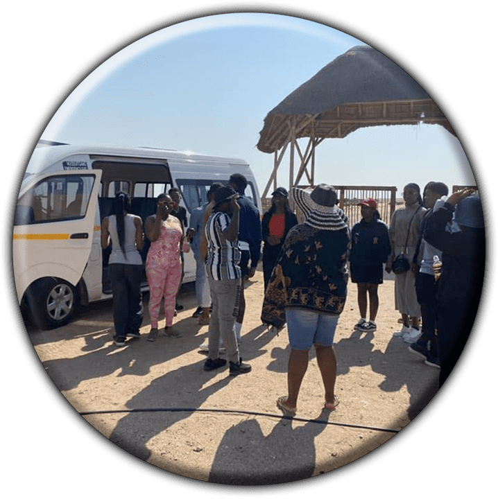Cub’s Shuttle Transfers & Tours banner